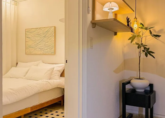 Itaewon, Haebangchon, 10 Mins From Jongno, Euljiro, For 4 Appartement