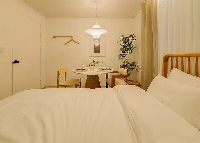 Itaewon, Haebangchon, 10 Mins From Jongno, Euljiro, For 4 Séoul
